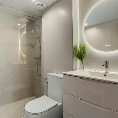 Apartment Bonito Piso En Primera Linea De Playa En *