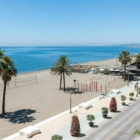 Bonito Piso En Primera Linea De Playa En Apartment Estepona