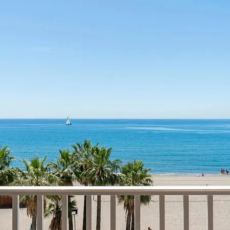 Apartamento Bonito Piso En Primera Línea De Playa En Estepona